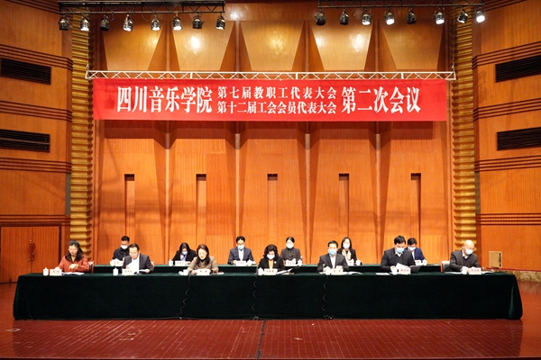 封面_副本.jpg 封面_副本.jpg