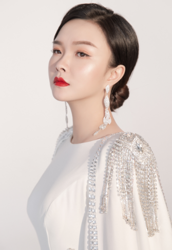 方潇梅2.png
