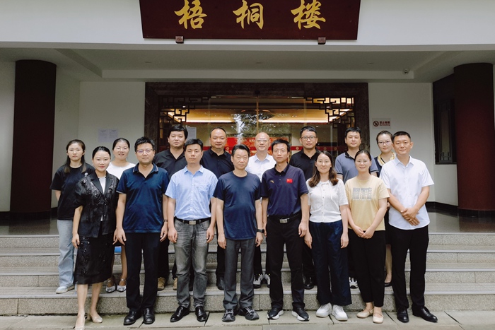 图片1_副本.jpg 图片1_副本.jpg
